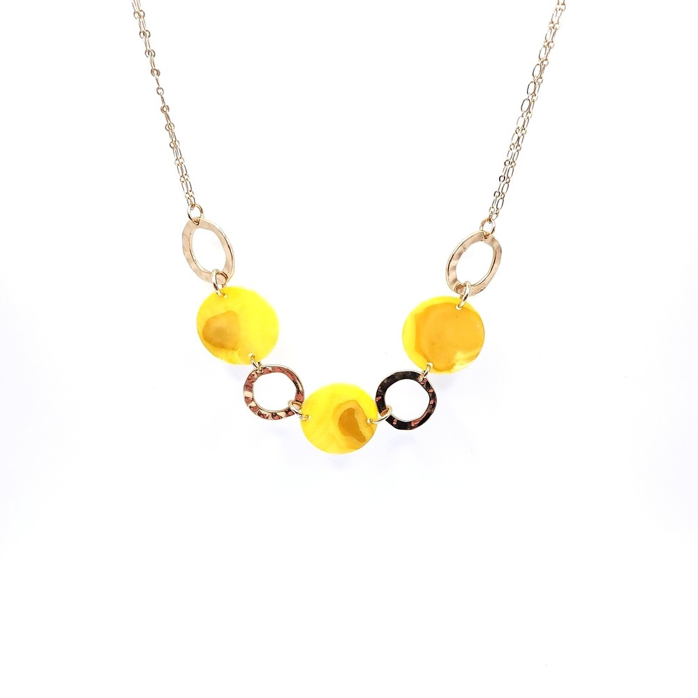 1946 Gold Tone Necklace Yellow Shell Disc Bib Statement 18in‎